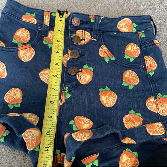 Urban Outfitters BDG Pinup Rolled Hem High-Rise Short Navy Oranges Size 25 - Picture 12 of 14